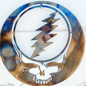 Brand New in Package Steal Your Face Art-Lightening Below $158 Retail